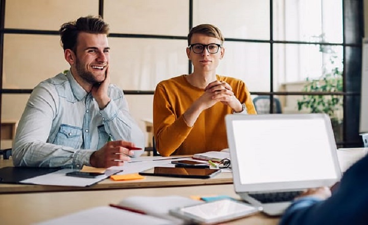 申请.jpg bb368d38fc93e8477d0c2ce73945a8e7.jpg